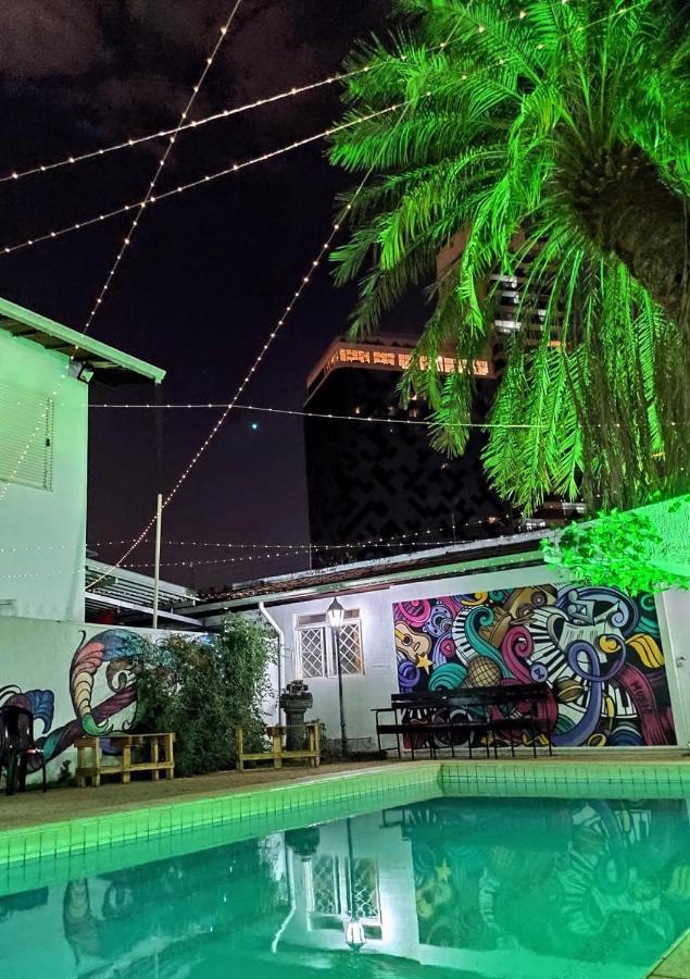 Ferienwohnung Quartos Privativos Marista Piscina Churrasqueira Goiânia Exterior foto
